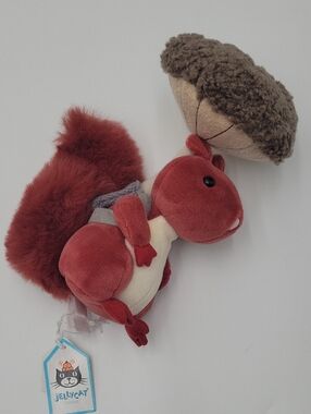 Jellycat Fungi Forager Squirel